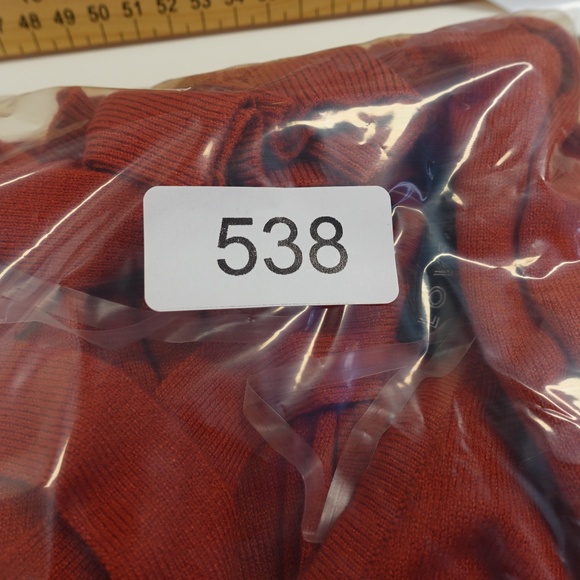 Love Ellie Stitch Fix Women's Mia V-neck Long sleeves Top size XS NWOT - Picture 10 of 10